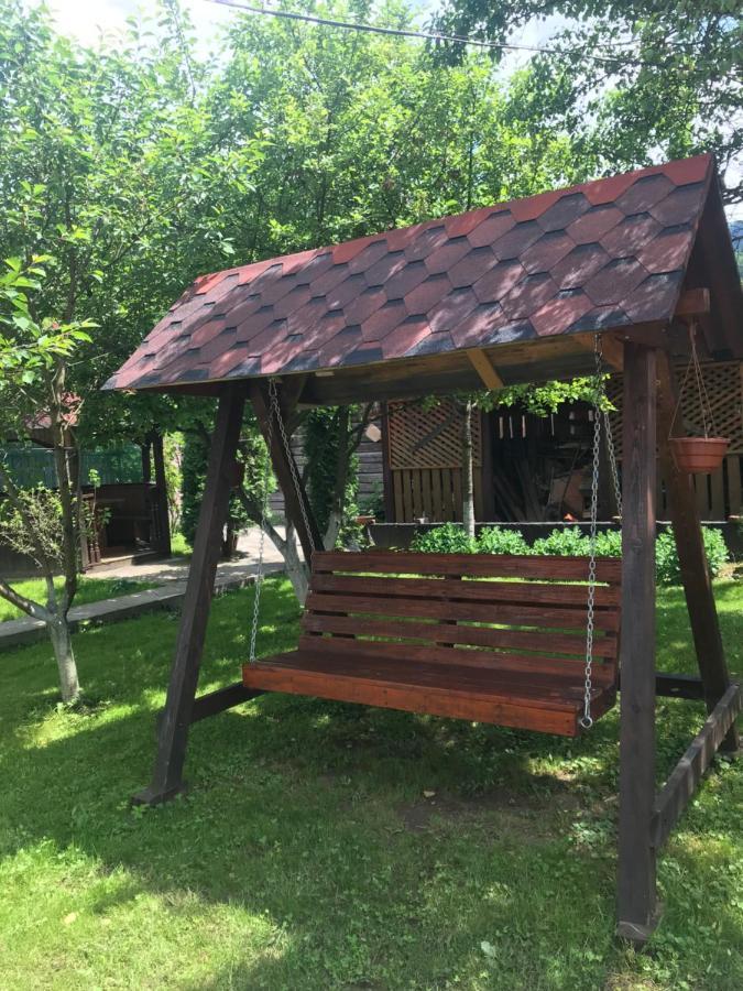 Садиба Диво Квітка Tatariv Ngoại thất bức ảnh
